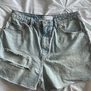 NWOT Topshop A-Line size 10 lightwash shorts